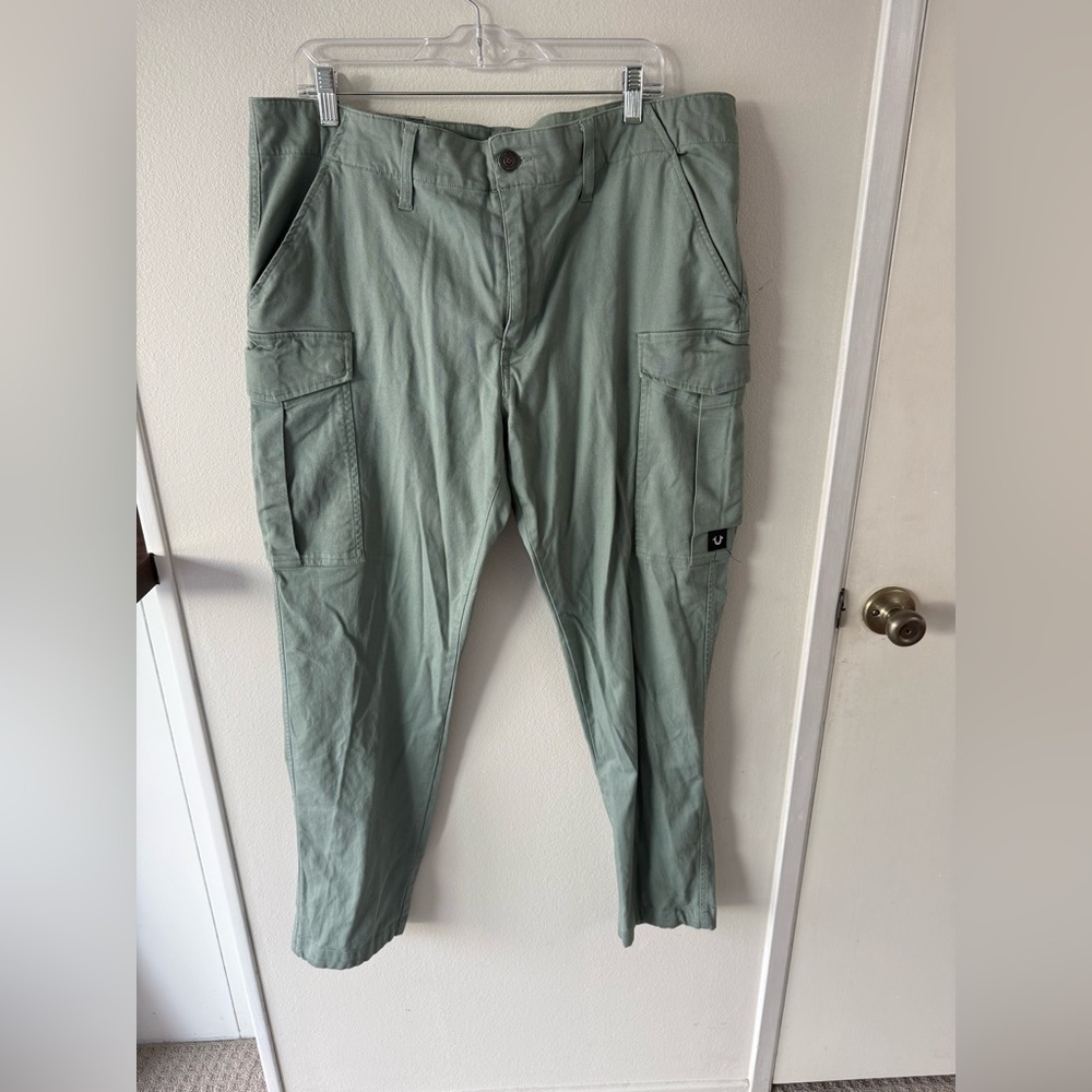 True Religion Men's Cargo Pants - Light Green